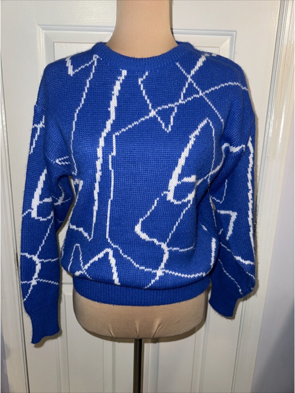 Vintage Via L.A. Blue White Abstract Acrylic Sweater Women’s Medium